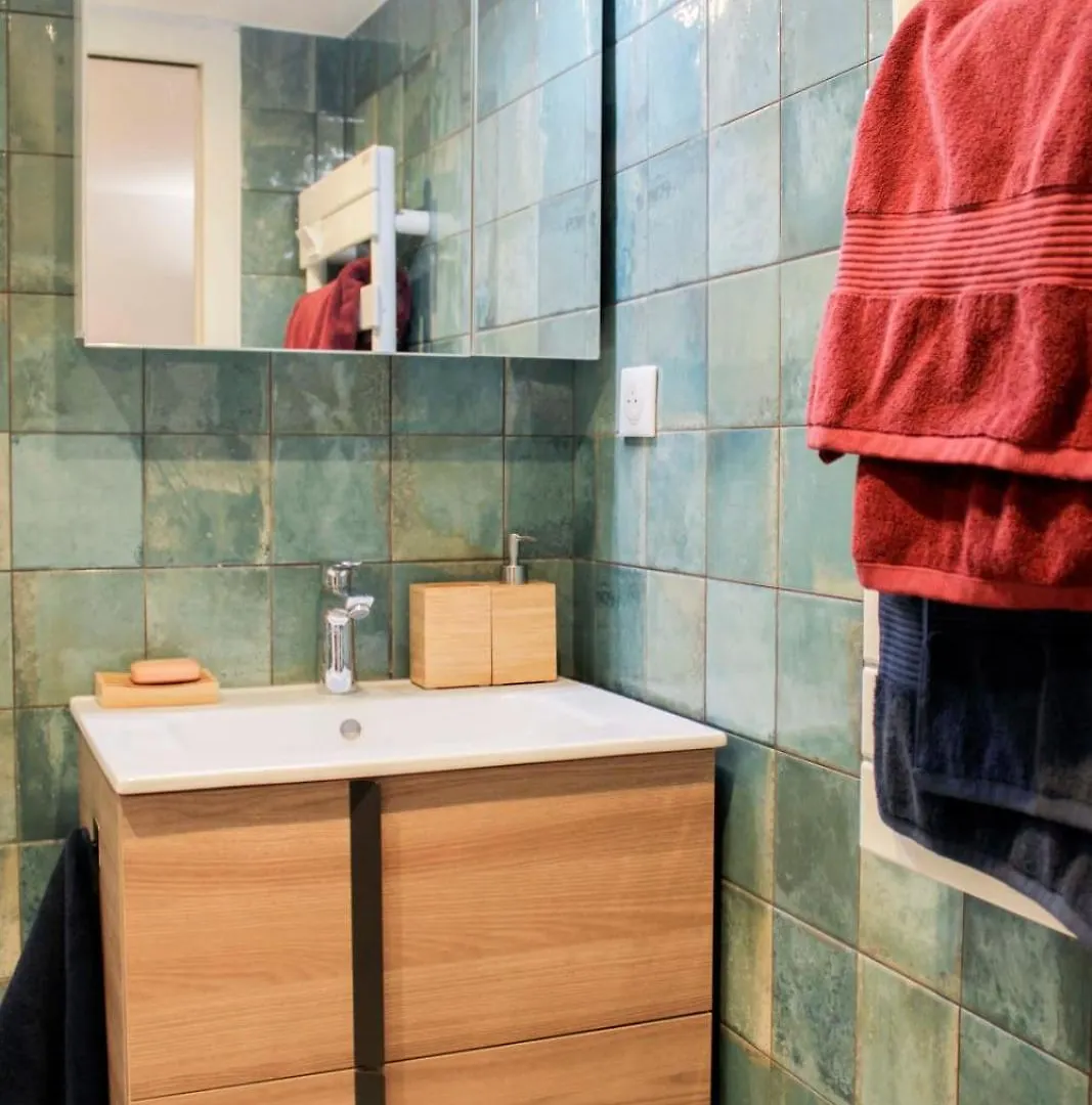 פריז Charming Apartment Near Buttes-Chaumont