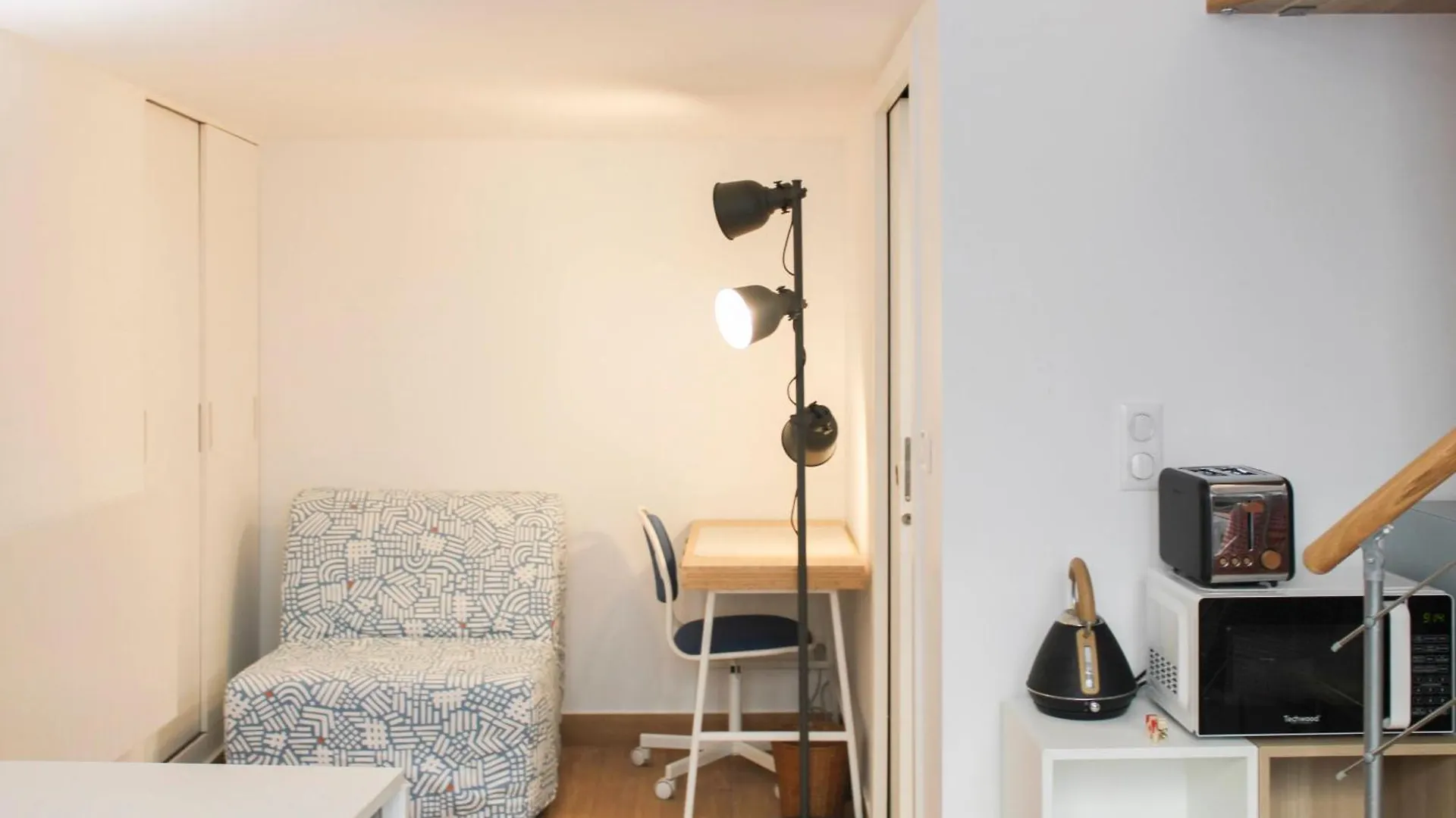 פריז Charming Apartment Near Buttes-Chaumont
